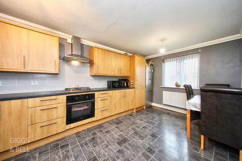 undefined, Morgan Close, Luton, LU4