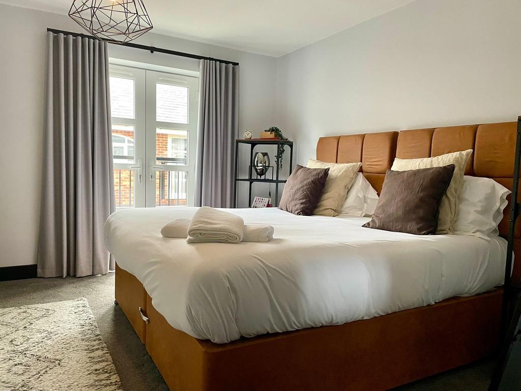 L - Bed 2