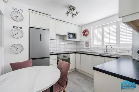 3 bedroom apartment for sale, Albert Close, London, N22