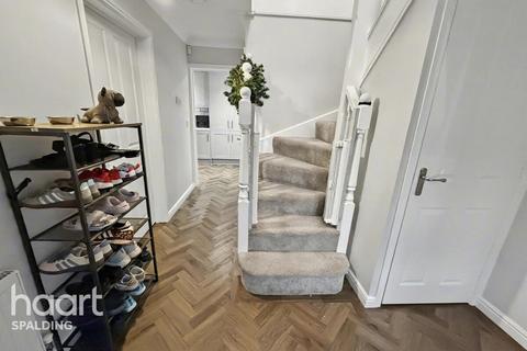 undefined, Spalding PE12