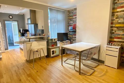 2 bedroom terraced house to rent, Gadsby Street, Attleborough, Nuneaton