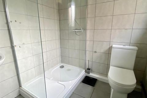 2 bedroom terraced house to rent, Gadsby Street, Attleborough, Nuneaton