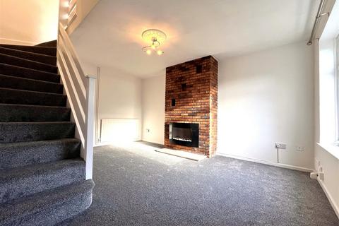 2 bedroom terraced house to rent, Freesland Rise, Nuneaton