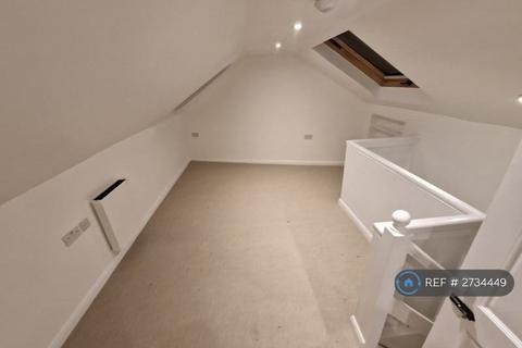 undefined, Oreston, Plymouth, PL9