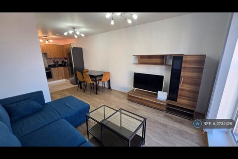 1 bedroom flat to rent, Field House, Morden, SM4