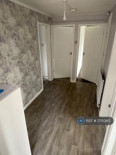 2 bedroom flat to rent, Inham Road, Beeston Nottingham, NG9