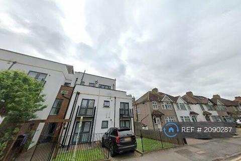 undefined, Buckingham Road, Edgware, HA8