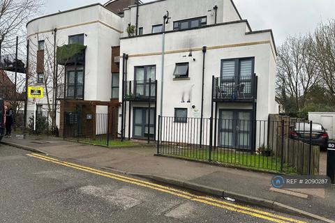 1 bedroom flat to rent, Buckingham Road, Edgware, HA8