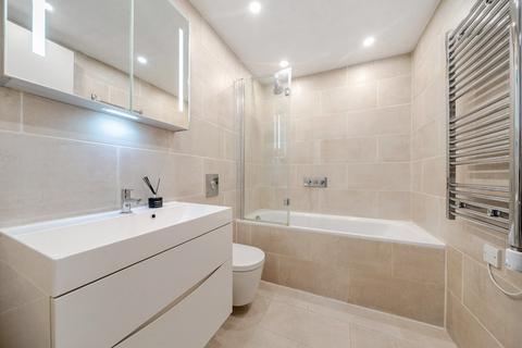 2 bedroom flat for sale, Eastfields Avenue, Wandsworth, London, SW18
