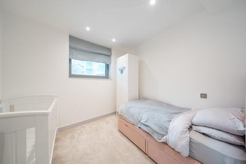 2 bedroom flat for sale, Eastfields Avenue, Wandsworth, London, SW18