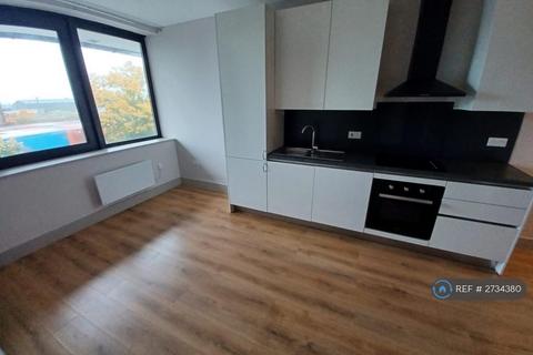 1 bedroom flat to rent, Cube House, Stoke Mandeville, Aylesbury, HP22