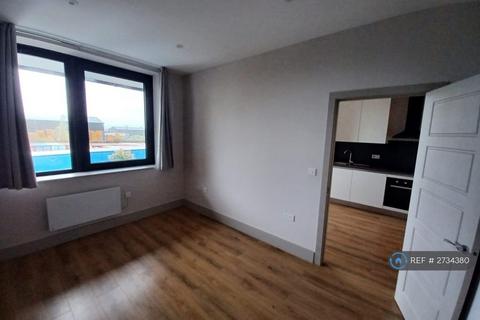 1 bedroom flat to rent, Cube House, Stoke Mandeville, Aylesbury, HP22