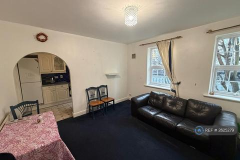 3 bedroom flat to rent, Manor Road, London, E15