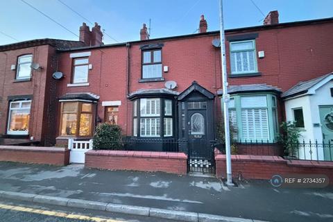 2 bedroom terraced house to rent, Ashton Road East, Failsworth, Manchester, M35