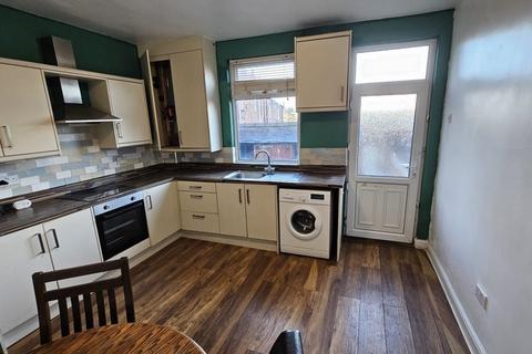 3 bedroom house to rent, Agnes Road, Barnsley