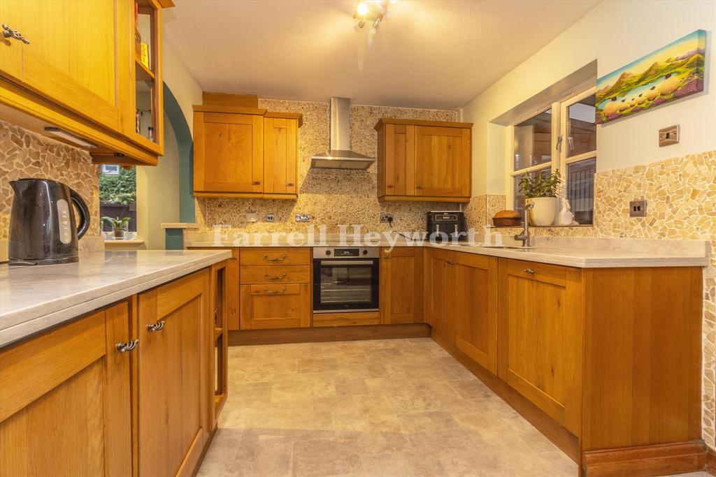 Kitchen c
