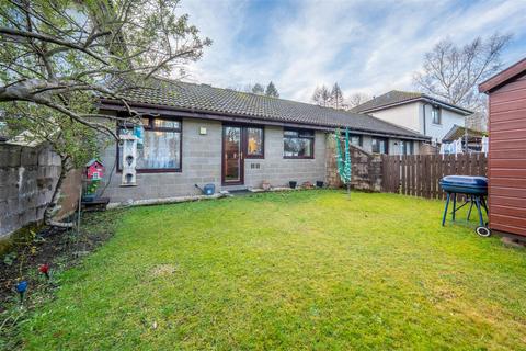 1 bedroom bungalow for sale, Sandeman Court, Perth