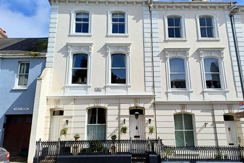 4 bedroom detached house to rent, Fore Street, Kingsbridge