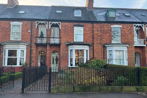 3 bedroom terraced house for sale - Marlborough Ave, Hull, HU5 3JU