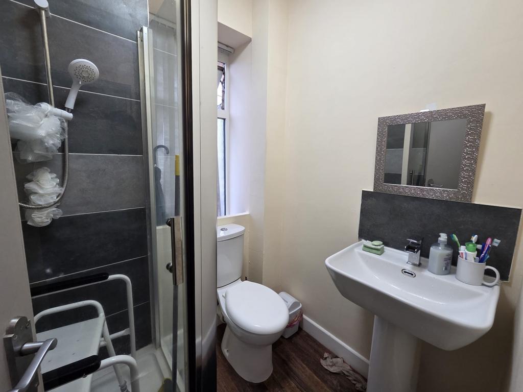 Flat 2