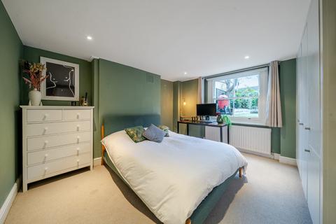 undefined, Loughborough Road, London, SW9
