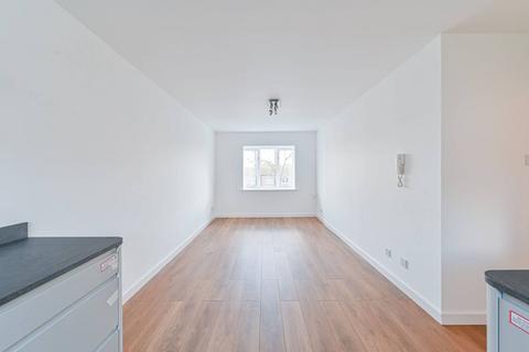 undefined, Thicket Grove, Crystal Palace, London, SE20