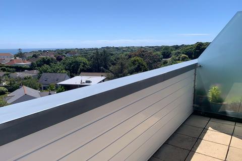 2 bedroom flat to rent, Eversley Court, St Brelade