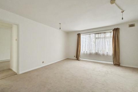 2 bedroom apartment for sale - Pawsey Close, London E13