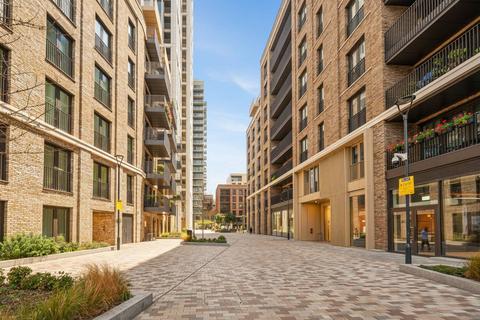 undefined, Cendal Crescent, Whitechapel, London, E1