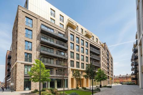 undefined, Cendal Crescent, Whitechapel, London, E1