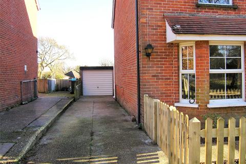 2 bedroom end of terrace house to rent, Dunbreck, Vines Cross, East Sussex, TN21