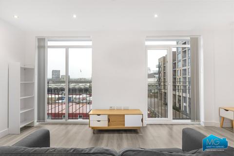 3 bedroom apartment for sale, Lismore Boulevard, Colindale, London, NW9