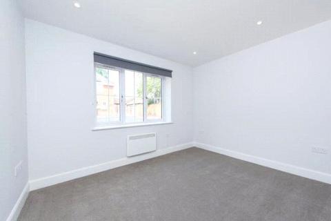 1 bedroom apartment to rent, Sycamore Drive, Ash Vale GU12