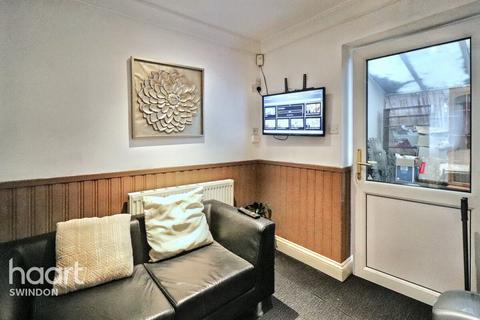 1 bedroom maisonette to rent, The Retreat, Swindon