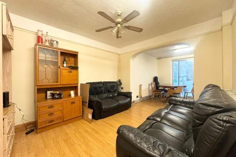 1 bedroom in a house share to rent, 27 The Grates, Oxford