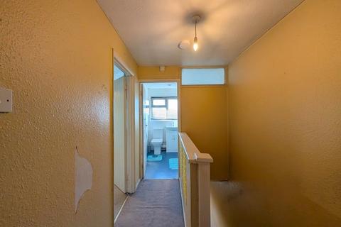 2 bedroom flat for sale, Central Parade, Feltham, TW14