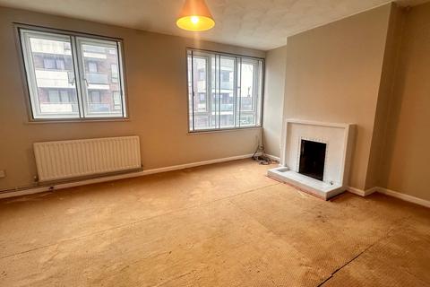 2 bedroom flat for sale, Central Parade, Feltham, TW14