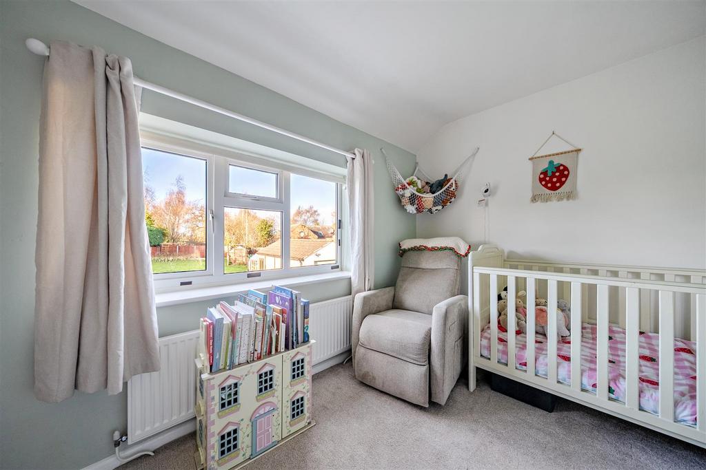 Bedroom 33