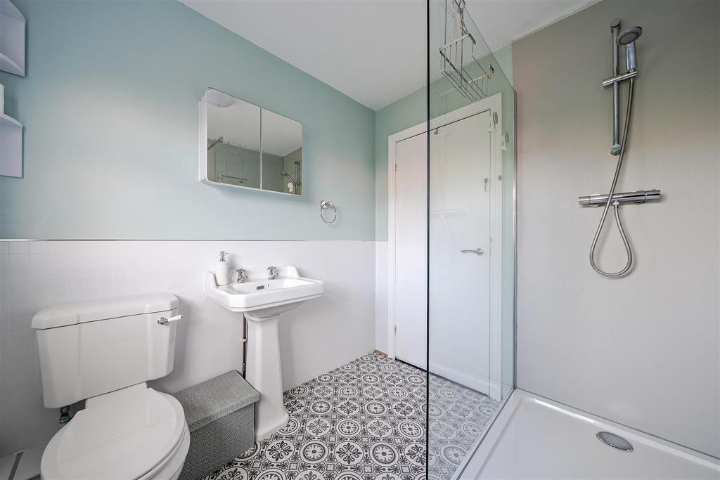 Ensuite