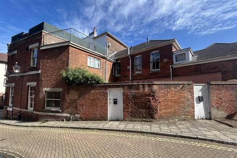 2 bedroom terraced house to rent, Hill House, Lansdowne Hill