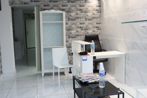 Hairdresser and barber shop to rent - Leicester Road, Wigston LE18