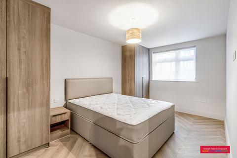 2 bedroom flat to rent, Oakleigh Road North, London, N20