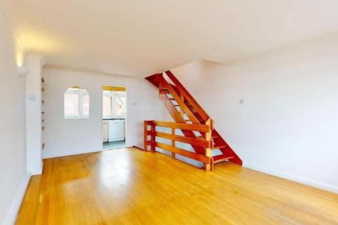 3 bedroom house for sale, Paxton Close, Kew, Surrey, TW9