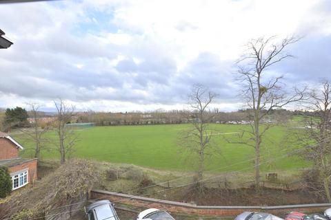 undefined, Lilleys Alley, Gloucestershire GL20