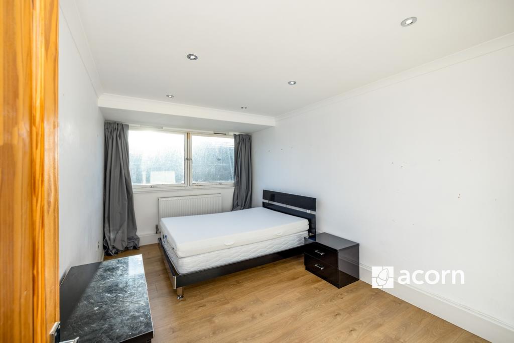 Bedroom (2)