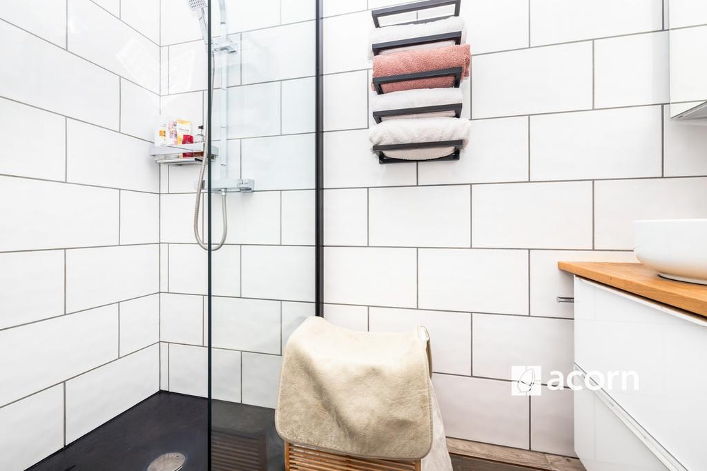 Bathroom (2)