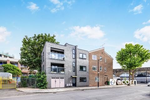 2 bedroom flat to rent, Webster Road Rotherhithe SE16