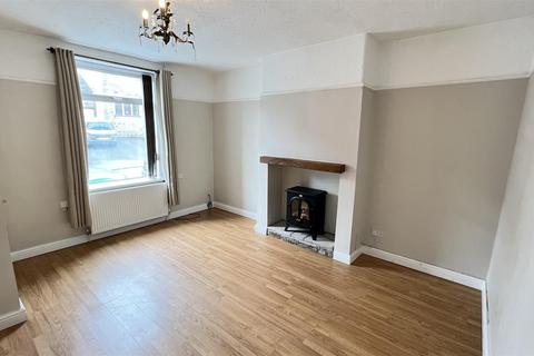 3 bedroom terraced house to rent, Top Road, Lower Cumberworth, Huddersfield