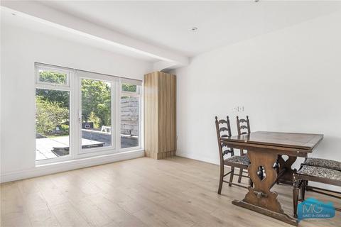 2 bedroom apartment for sale, Watford Way, London, NW4