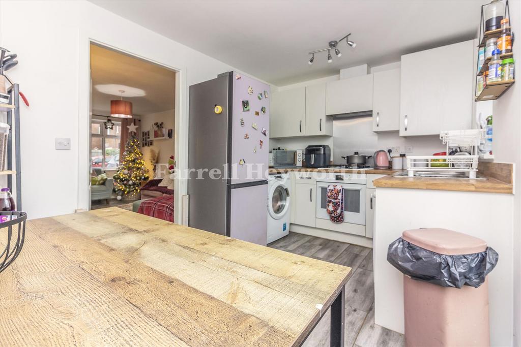 Kitchen b